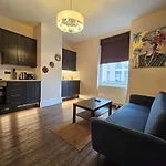 Joyspick Central One Bedroom Bn145Wes06