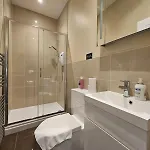 Joyspick Central One Bedroom Bn145Wes06